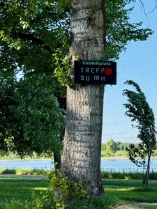 Jeden Sonntagabend Treff am Casteller Rheinufer, nur im Sommer!
